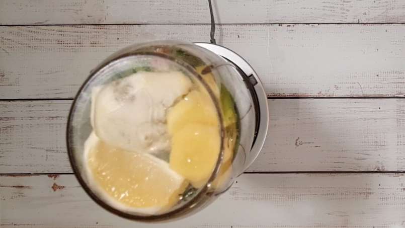 Smoothie revitalizante de urtiga, espinafre, gengibre e limão, foto 4