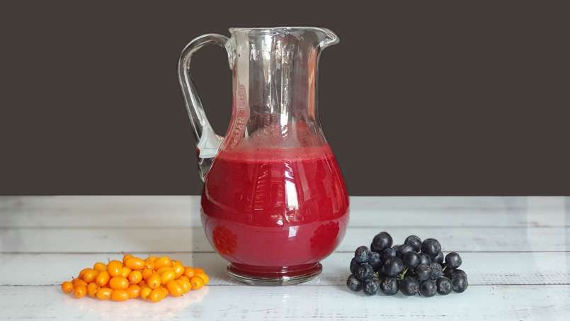 Suco energético de espinheiro-mar e aronia com gengibre, limão e mel, foto 5