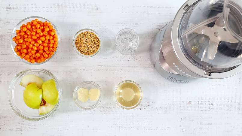 Smoothie de espinheiro-mar com maçã, gengibre, pólen e mel, foto 2