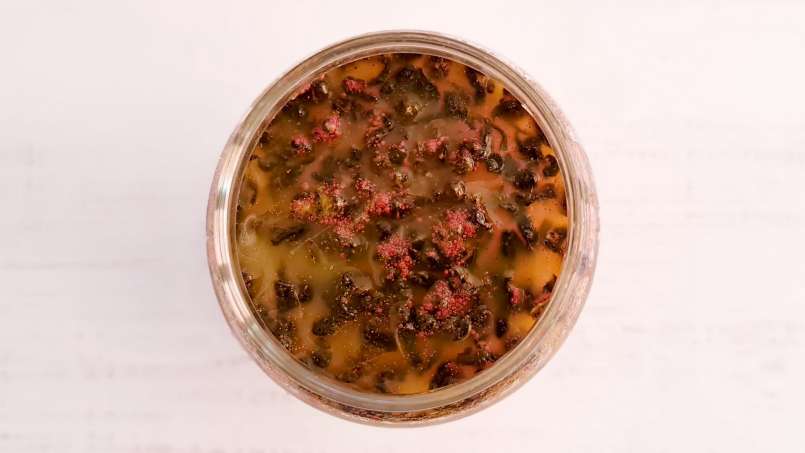 Suco de gengibre com mel, limão, chá verde, cúrcuma, canela e hortelã, foto 8