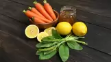 Elixir natural para um fígado saudável com cenoura, mel, limão e dente-de-leão